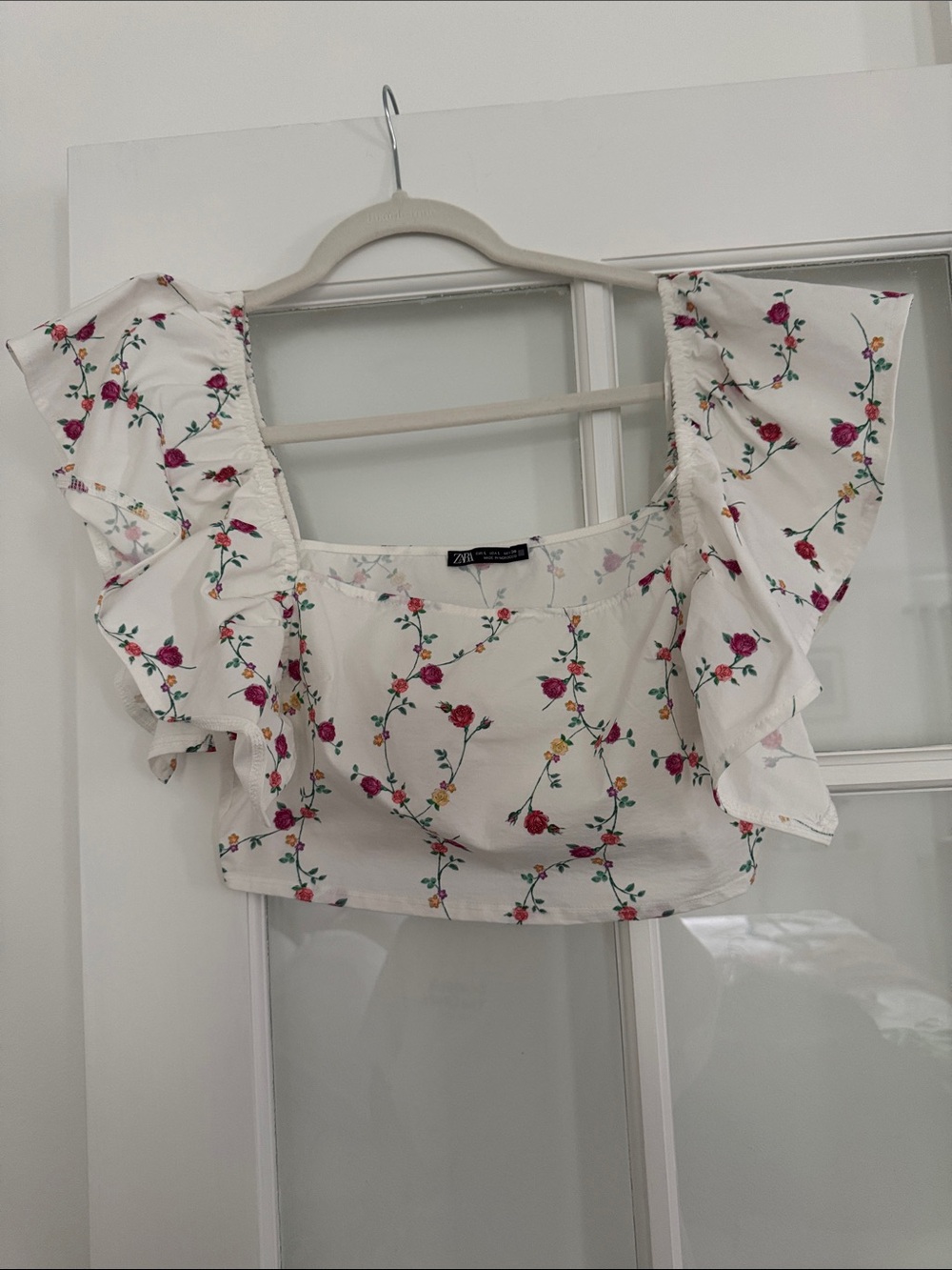 Zara White Crop Top with Pink Floral Print